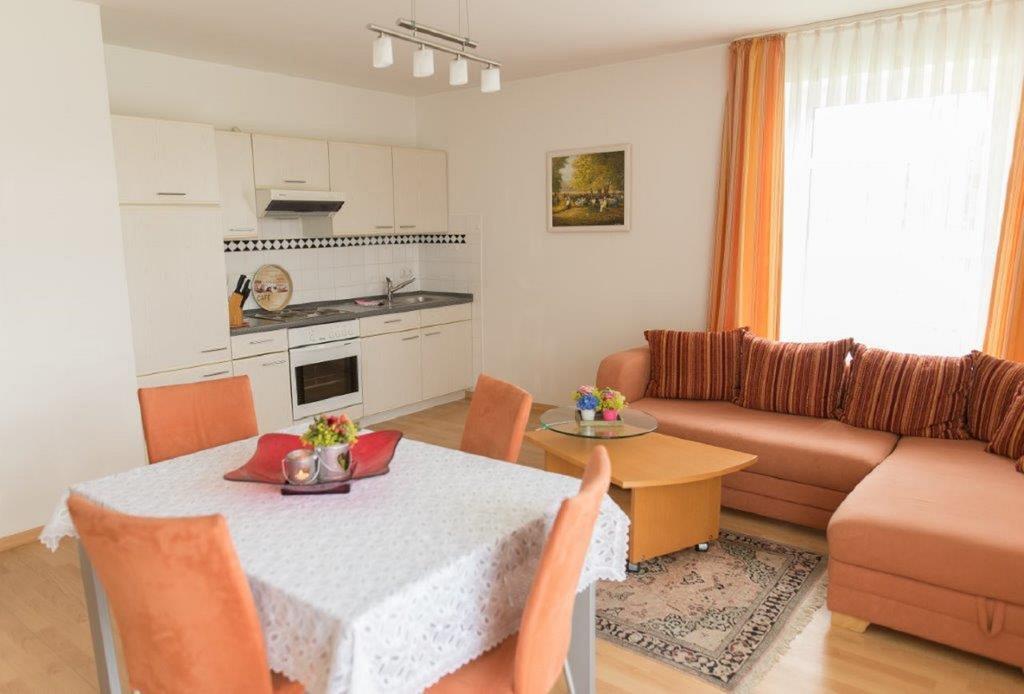 Auszeit - Ihr Sibyllenbad Gaestehaus Neualbenreuth Kültér fotó